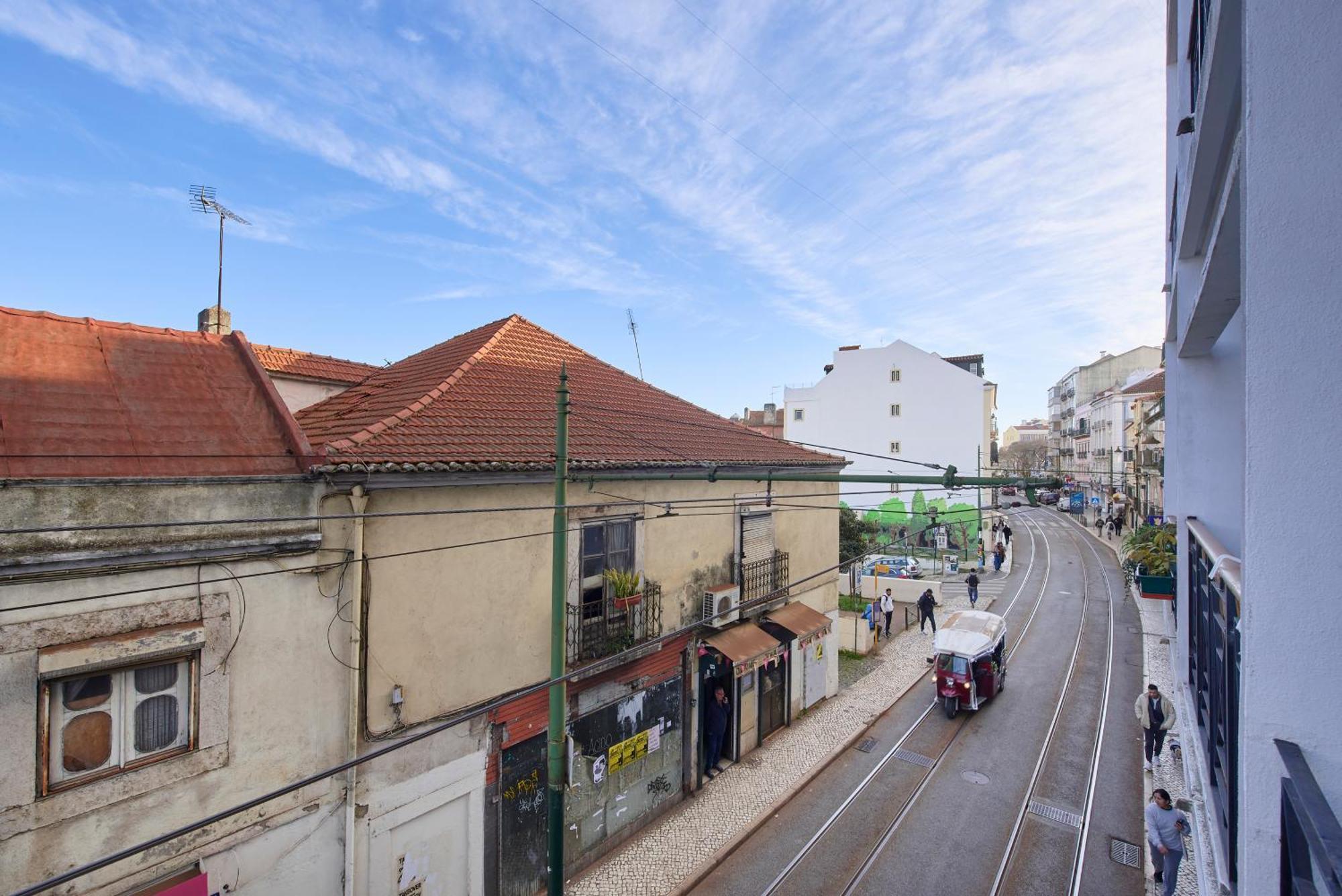Apartamento Charming Graca Flat W Balcony, By Timecooler